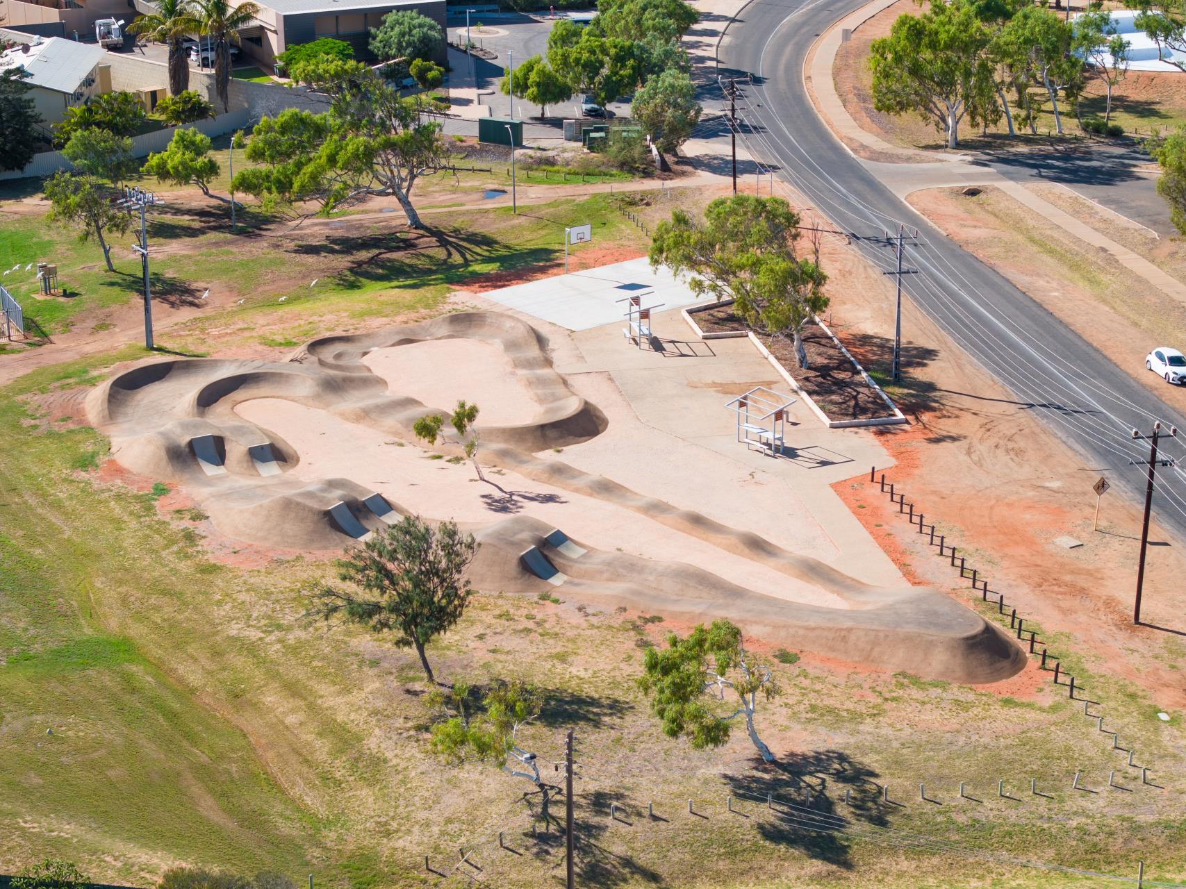 Pump track